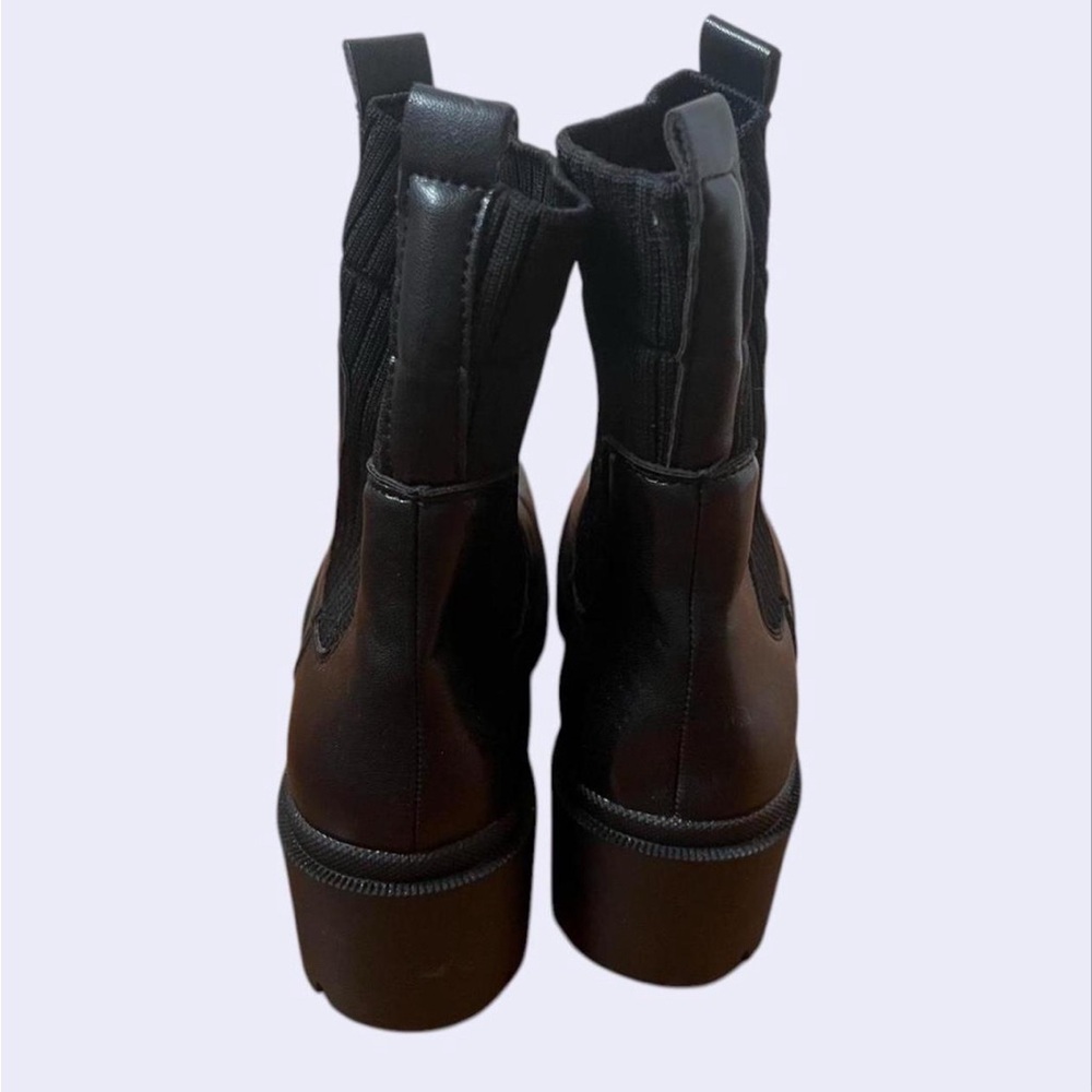 Black Leather Vintage Boots - Picture 4 of 6